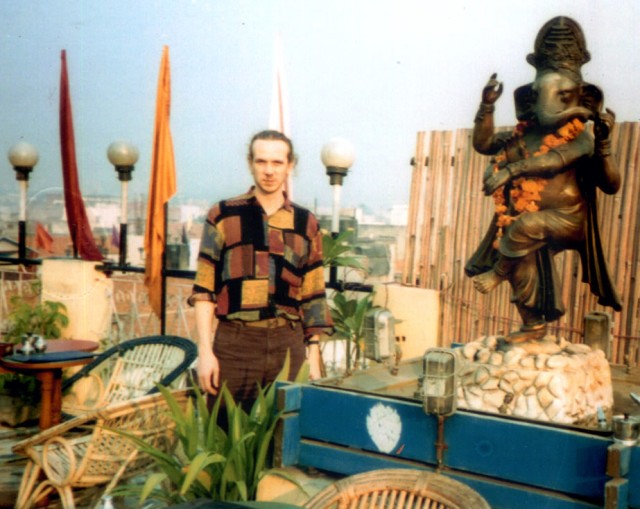 Steve Harle in India next to Ganesh