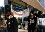 FACES GALLERY
furdemo pic 3
pictures from an anti-fur demo at Debenhams in Luton, February 1985 featuring various punky faces
